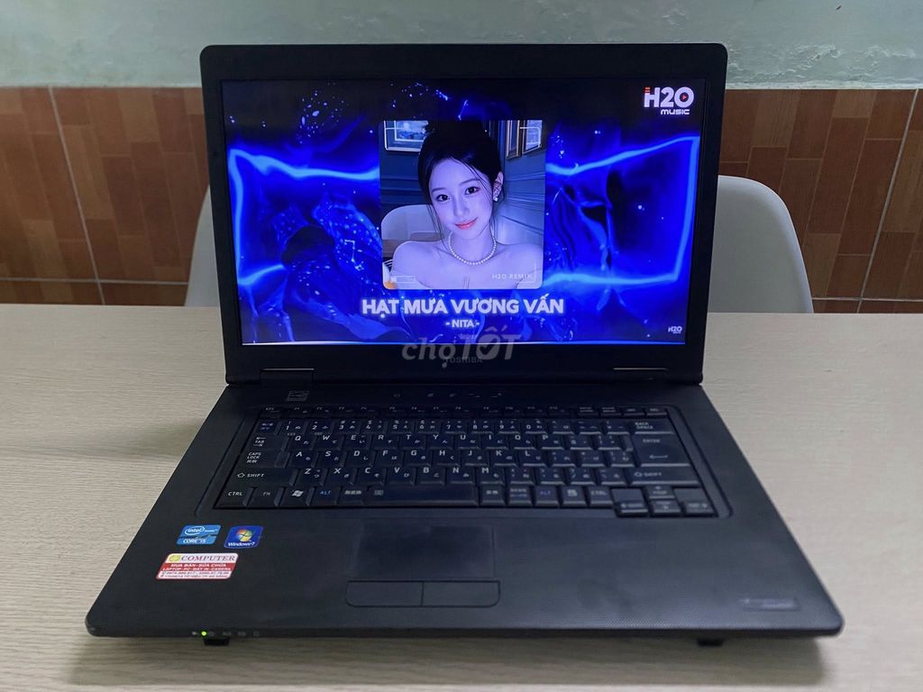 Laptop Toshiba i5 8GB/128GB Đen. Mua bán Laptop tại Quận Cẩm Lệ Đà Nẵng được đăng bởi Laptop Cũ Đà Nẵng hình 1