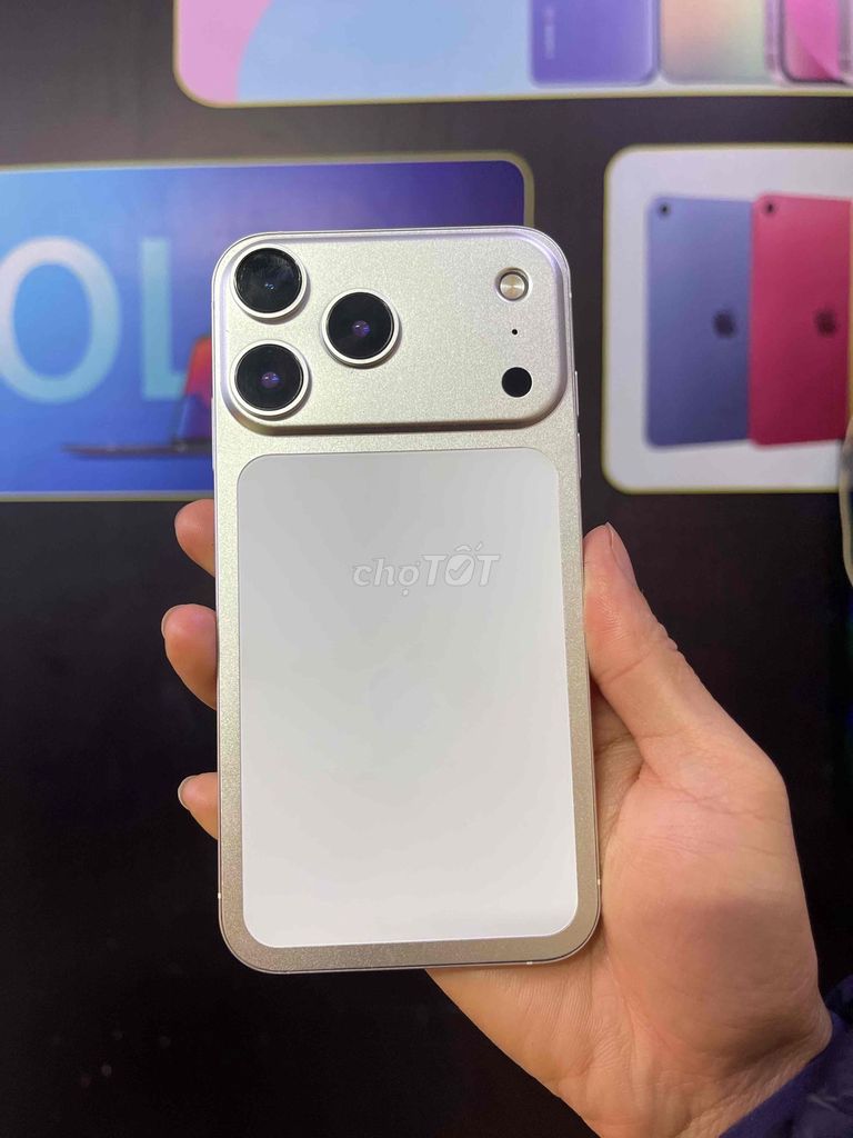 iPhone XR _độ 17 Pro Zin all, đẹp keng 99,99%. Mua bán Điện thoại tại Quận Lê Chân Hải Phòng được đăng bởi Huy Tưởng Mobile hình 1