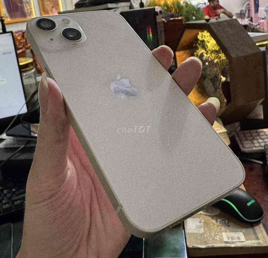 iPhone 13 128GB Trắng. Mua bán Điện thoại tại Huyện Bình Chánh Tp Hồ Chí Minh được đăng bởi Ngọc Ni hình 1