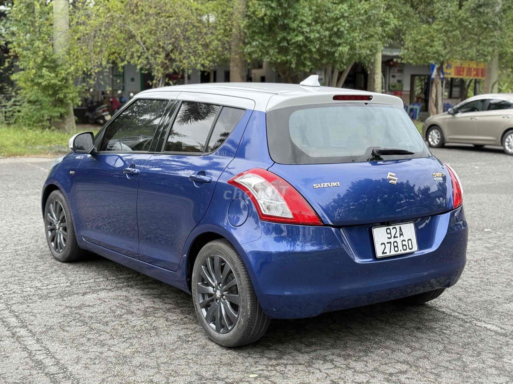 Suzuki Swift 2015 Special logo vàng. Mua bán Ô tô tại Quận Cẩm Lệ Đà Nẵng được đăng bởi Trọng Hiếu Đà Nẵng hình 7