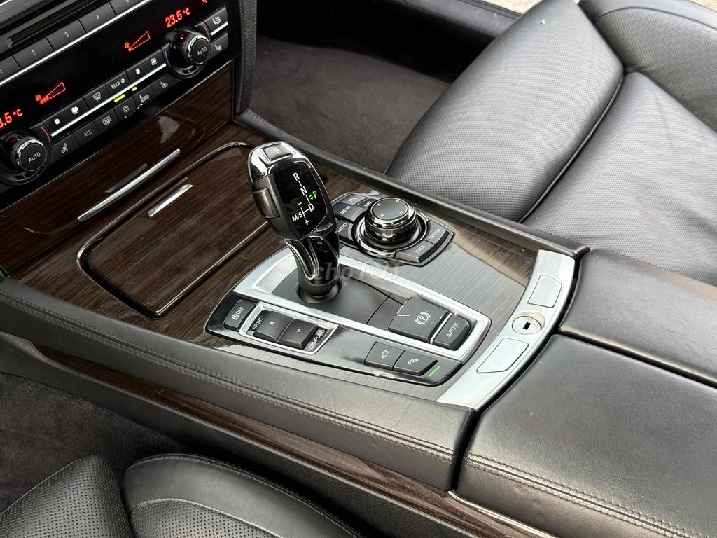 BMW 7 Series 2009 750Li F02 dkld 2011. Mua bán Ô tô tại Quận Tân Phú Tp Hồ Chí Minh được đăng bởi Lê Băng Vinh hình 16
