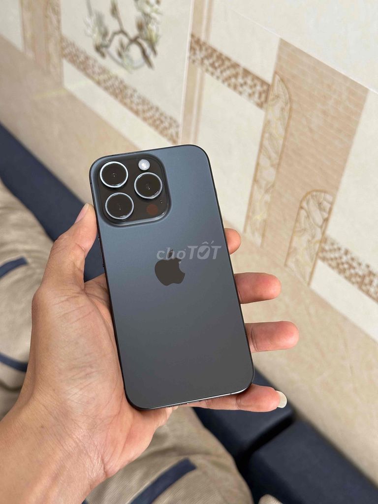 iphone 15pro 256G đẹp 99 có sim