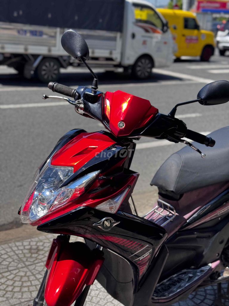 Yamaha Nouvo 5 Fi красный черный