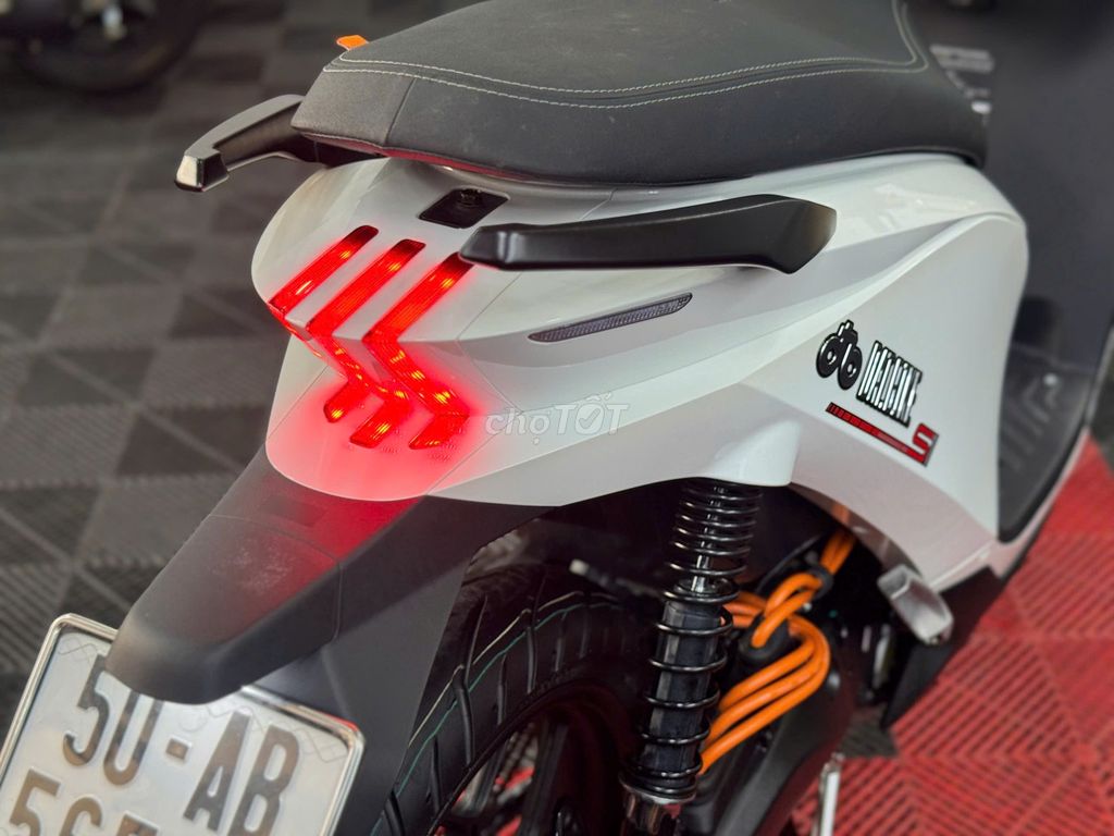 Datbike Quantum S1 400km 2025 BSTP 9chủ ký GIÁ RẺ. Mua bán Xe máy tại Thành phố Thủ Đức Tp Hồ Chí Minh được đăng bởi XE MÁY THỦ ĐỨC hình 17