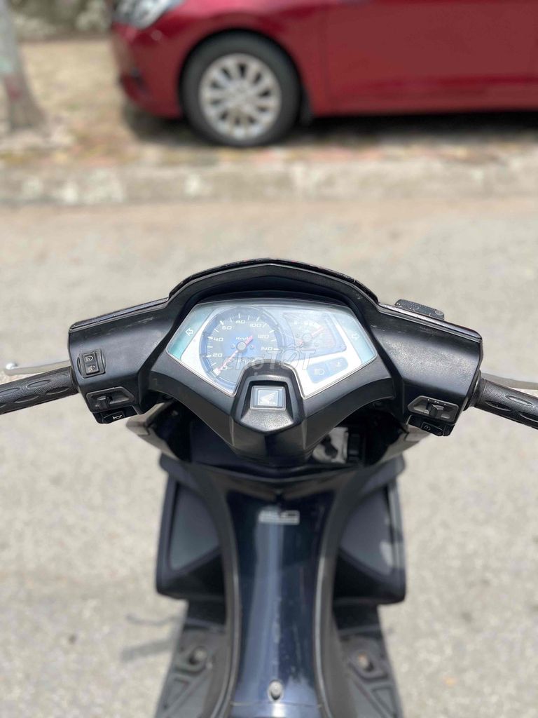 Airblade nguyên zin máy chất lượng biển 29HN.. Mua bán Xe máy tại Huyện Thanh Trì Hà Nội được đăng bởi Minh Khương hình 3