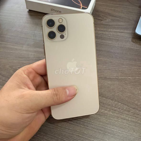 iPhone 12 Pro 128GB Vàng 99% Zin. Mua bán Điện thoại tại Quận 5 Tp Hồ Chí Minh được đăng bởi Hội Đồ Điện Tử hình 1