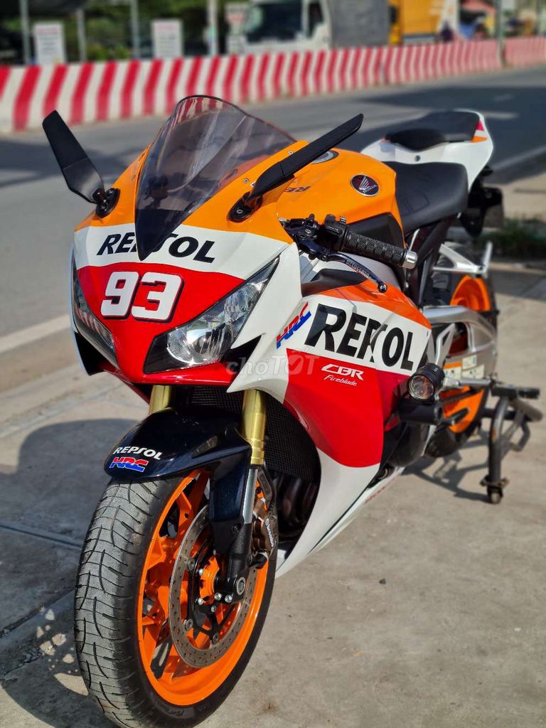 Honda CBR1000RR Repsol 2015 xe đẹp máy Zin êm .. Mua bán Xe máy tại Huyện Bình Chánh Tp Hồ Chí Minh được đăng bởi Minh  hình 17