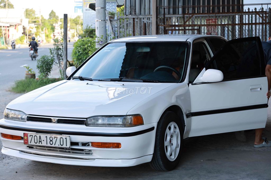 Honda Accord 1992 2.2 MT - 123456 km. Mua bán Ô tô tại Huyện Châu Phú An Giang được đăng bởi hahahihi hình 4