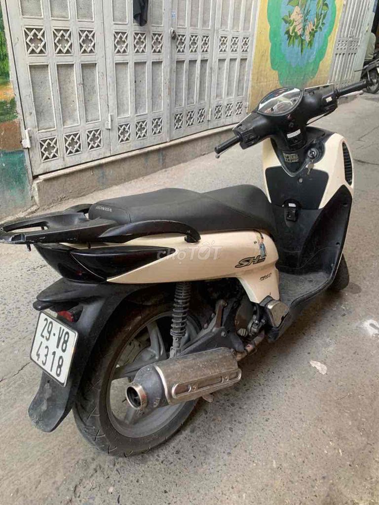 Хонда SH 150i 2006 Белая итальянская