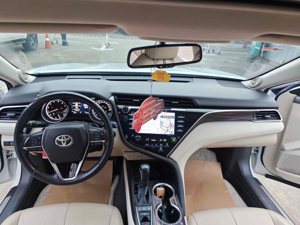 Camry 2020 2.5Q có thương lượng. Mua bán Ô tô tại Huyện Thống Nhất Đồng Nai được đăng bởi Nguyễn An hình 9