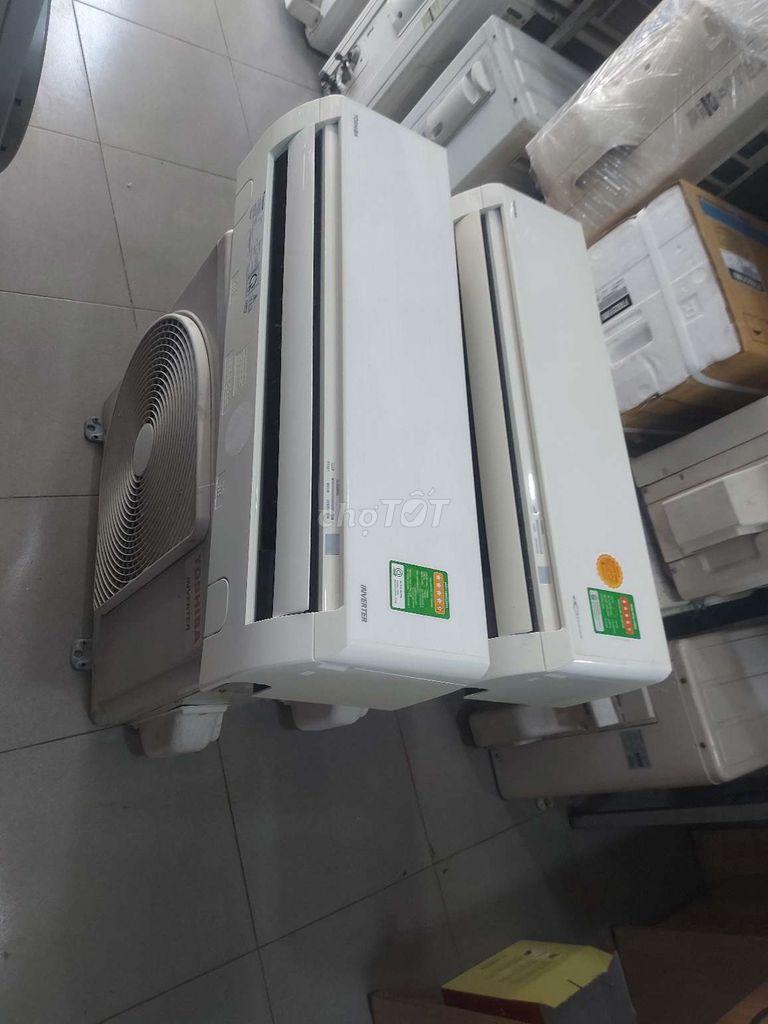 Máy lạnh Toshiba 1hp Inverter date 2019 zin tốt