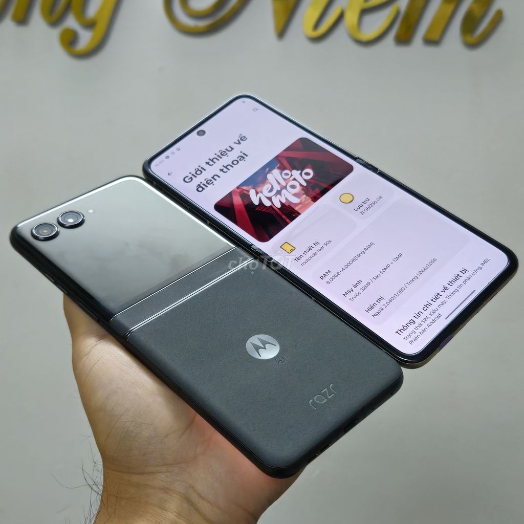 Motorola Razr 50s 256GB zin  đẹp 2 sim bh 6 tháng. Mua bán Điện thoại tại Quận Thanh Khê Đà Nẵng được đăng bởi Cửa hàng Zinphones  hình 1