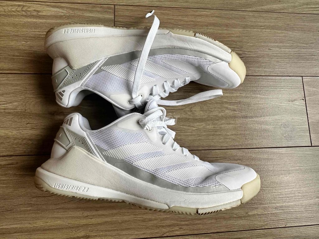 Giày thể thao Adidas Crazyquick Trắng 40.5. Mua bán Giày dép tại Quận Bình Thạnh Tp Hồ Chí Minh được đăng bởi Thao hình 1