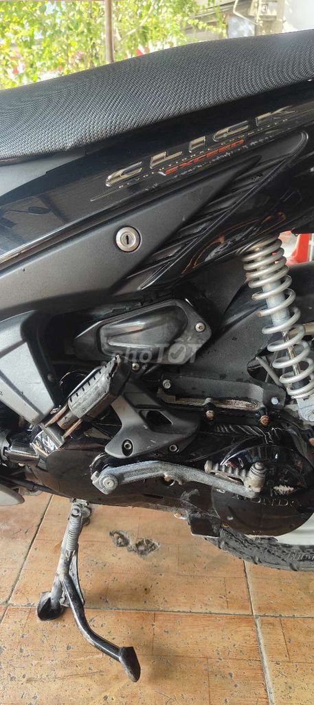 Xe zin đẹp như mới, máy êm ru không hú hí. Mua bán Xe máy tại Huyện Cái Bè Tiền Giang được đăng bởi Cái Bè Tiền Giang  hình 11