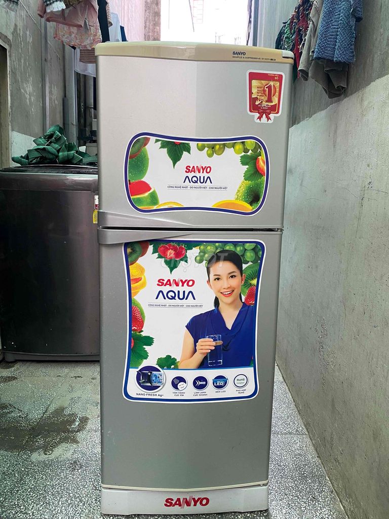Tủ lạnh Sanyo 143L nguyên bản zin tốt bh 6 th. Mua bán Tủ lạnh tại Quận 7 Tp Hồ Chí Minh được đăng bởi Cương hình 1