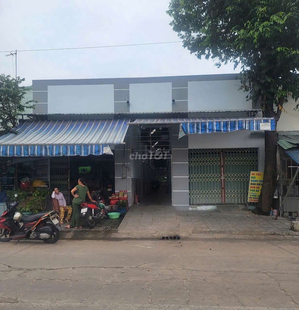 Nhà trọ 10 phòng 2 kiot sổ riêng, hỗ trợ bank