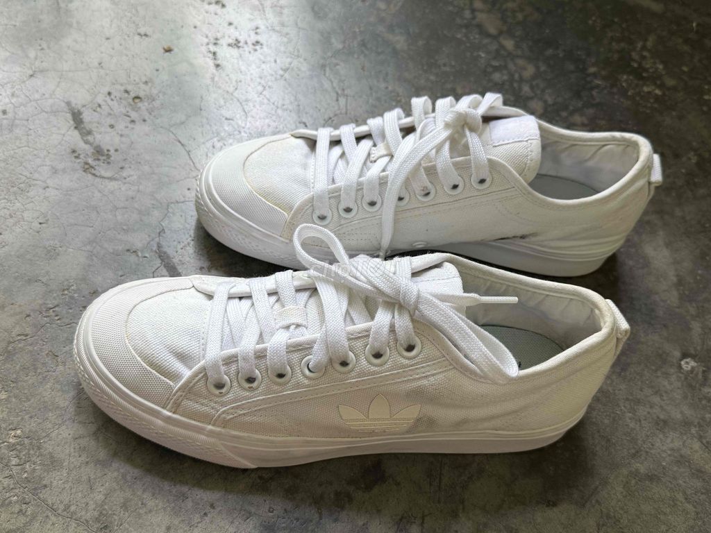 Giày Adidas size 41. Mua bán Giày dép tại Quận Cẩm Lệ Đà Nẵng được đăng bởi Huy hình 1