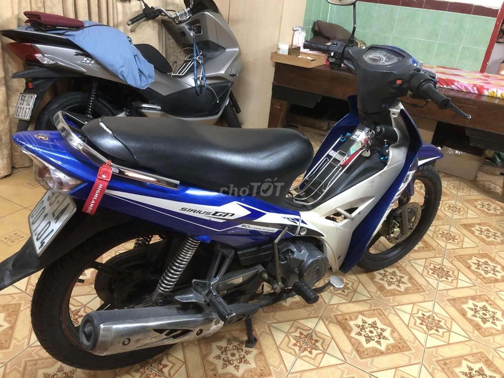 Cần bán xe 50. Mua bán Xe máy tại Quận 10 Tp Hồ Chí Minh được đăng bởi trinh thi hong yen hình 3