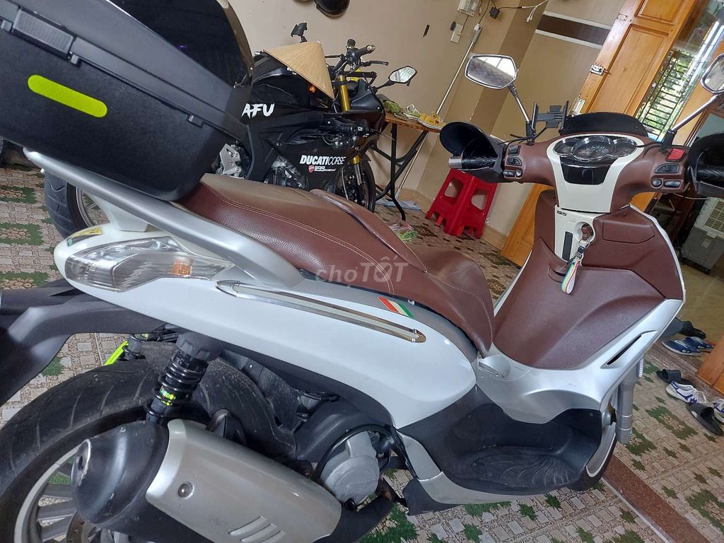 Bán nhanh xe siêu tầm nhập nhập khẩu itali. Mua bán Xe máy tại Quận Ngũ Hành Sơn Đà Nẵng được đăng bởi Mr Cường hình 2