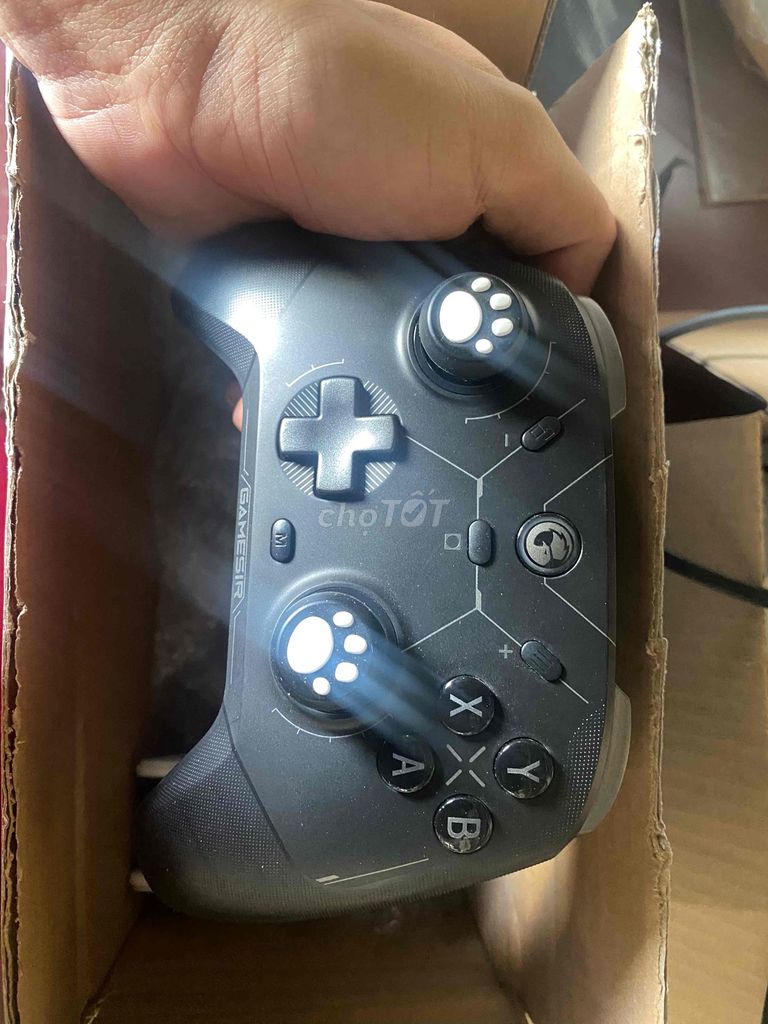 Tay cầm Gamesir Cyclone 2 Đen đã sử dụng. Mua bán Thiết bị chơi game tại Quận 8 Tp Hồ Chí Minh được đăng bởi nam nguyen hình 1