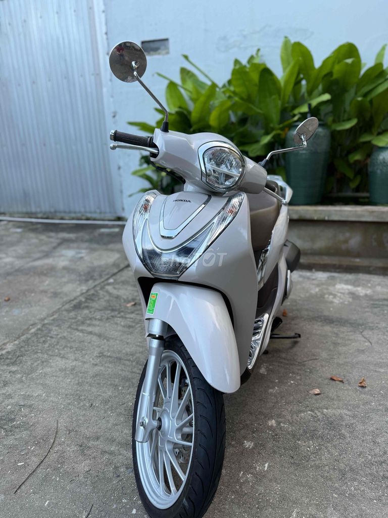 SH Mode 2021 Kem ABS xe đẹp 2 gương 2 khoá. Mua bán Xe máy tại Quận Thanh Khê Đà Nẵng được đăng bởi Long hình 2