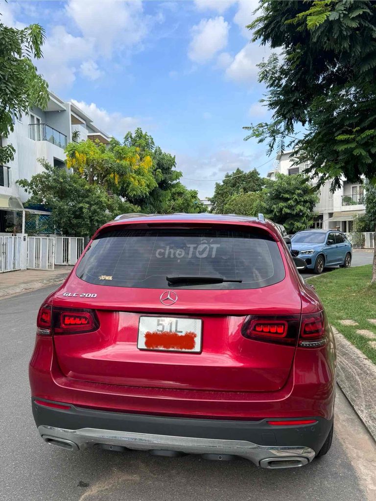 Mercedes Benz GLC 2020 200 - 70000 km. Mua bán Ô tô tại Thành phố Thủ Đức Tp Hồ Chí Minh được đăng bởi Thành Nhân hình 6