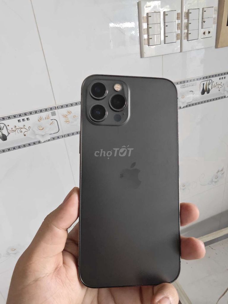 Apple iPhone 12 Pro Max 128GB. Mua bán Điện thoại tại Thành phố Châu Đốc An Giang được đăng bởi huệ lâm hình 1