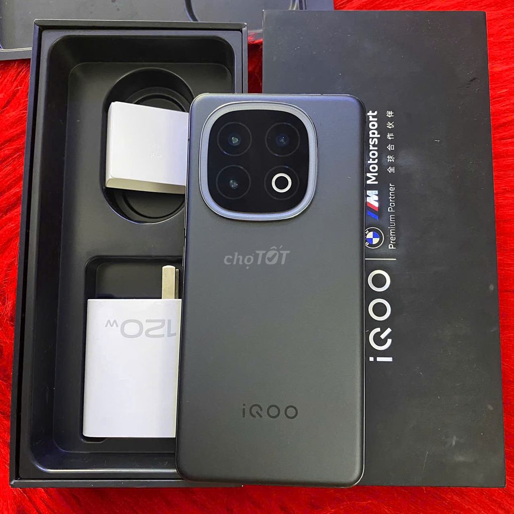 Vivo IQOO 13 12GB/256GB Đen. Mua bán Điện thoại tại Quận Tân Bình Tp Hồ Chí Minh được đăng bởi LUCKY PHONE VN hình 1