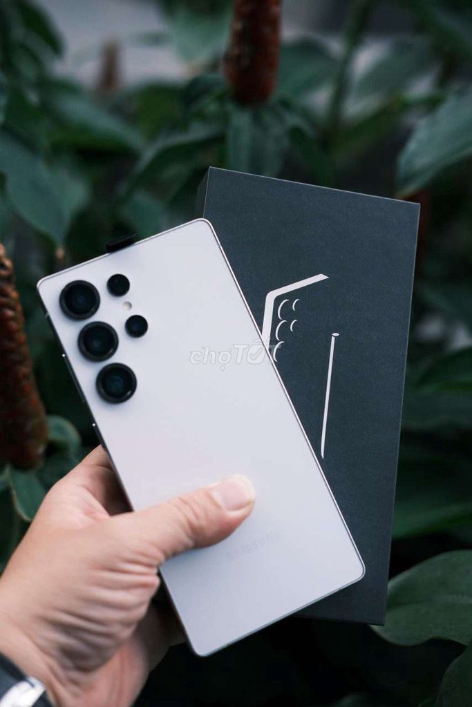 Samsung S25 Ultra Trắng cong BH SSVN 6/2011. Mua bán Điện thoại tại Quận 1 Tp Hồ Chí Minh được đăng bởi PENGUIN hình 1