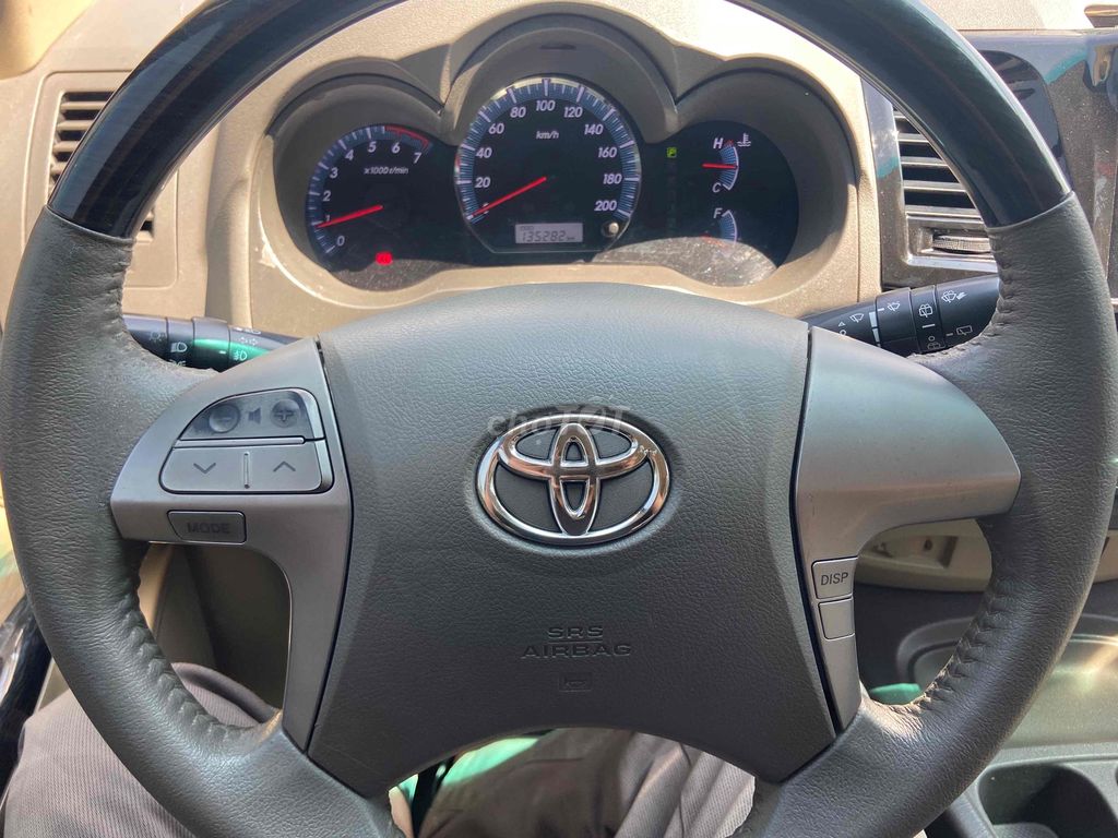 Toyota Fortuner 2013 - 88000 km. Mua bán Ô tô tại Thành phố Biên Hòa Đồng Nai được đăng bởi Tran phuc  hình 10