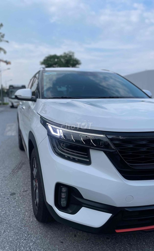 Kia Seltos 1.4Tubor Pre Xline,màu Trắng.. Mua bán Ô tô tại Quận Cầu Giấy Hà Nội được đăng bởi CHỢ ÔTÔ CẦU GIẤY hình 3