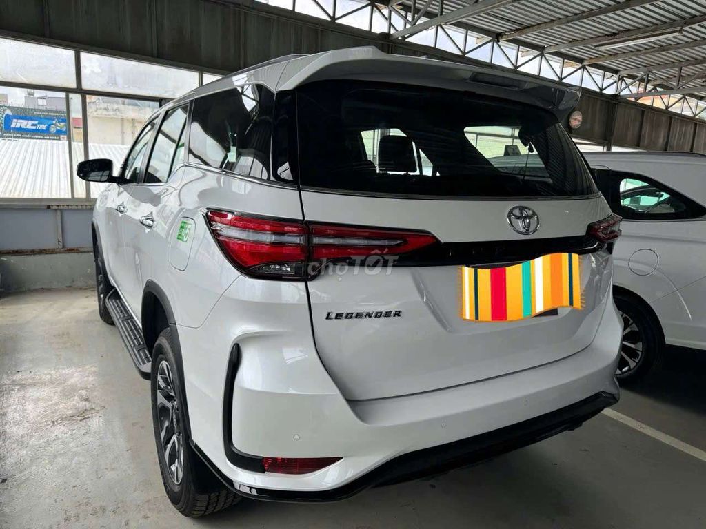 Toyota fortuner legender- 0 km. Mua bán Ô tô tại Thành phố Thủ Đức Tp Hồ Chí Minh được đăng bởi Ms Hiệp  hình 14