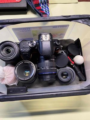 Lumix Gh4 ngoại hình ổn kèm 4 lens như hình. Mua bán Máy ảnh, Máy quay tại Thành phố Đồng Xoài Bình Phước được đăng bởi Trần Văn Thông