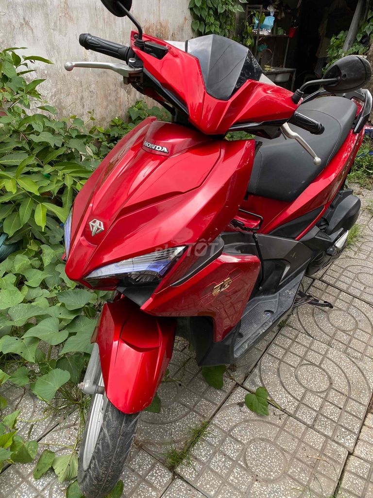 airblack 125 máy zin 9c gl. Mua bán Xe máy tại Thành phố Vĩnh Long Vĩnh Long được đăng bởi Huỳnh Khoa hình 1