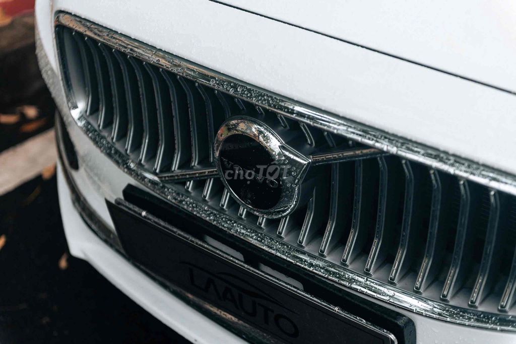 LONG ANH AUTO về VOLVO S90 T8 2024. Mua bán Ô tô tại Quận 7 Tp Hồ Chí Minh được đăng bởi LongAnh AuTo  hình 6