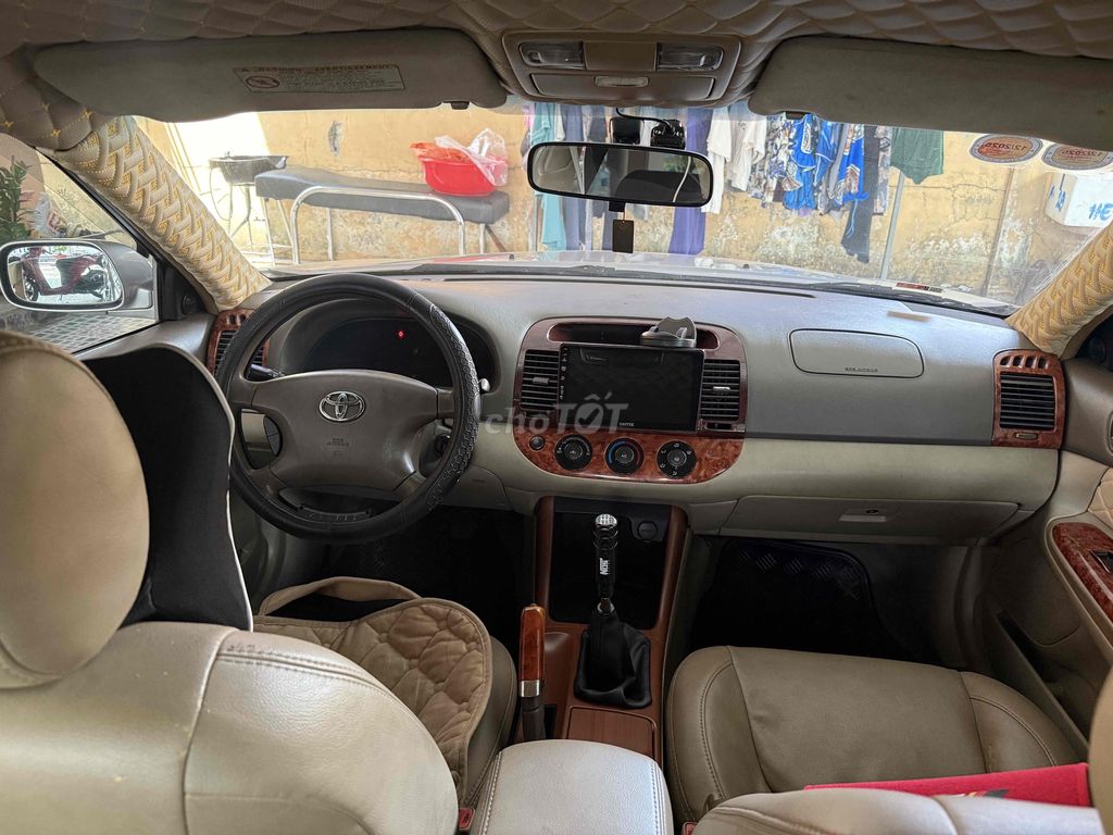 Toyota Camry 2002 2.4G - 200000 km