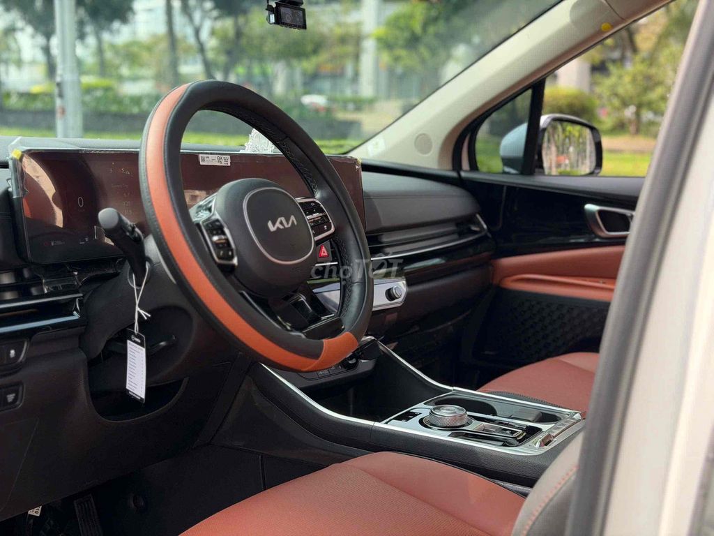 Kia Carnival facelift Signature 2.2D -lướt 2vạn km. Mua bán Ô tô tại Quận 1 Tp Hồ Chí Minh được đăng bởi Nguyên hình 6