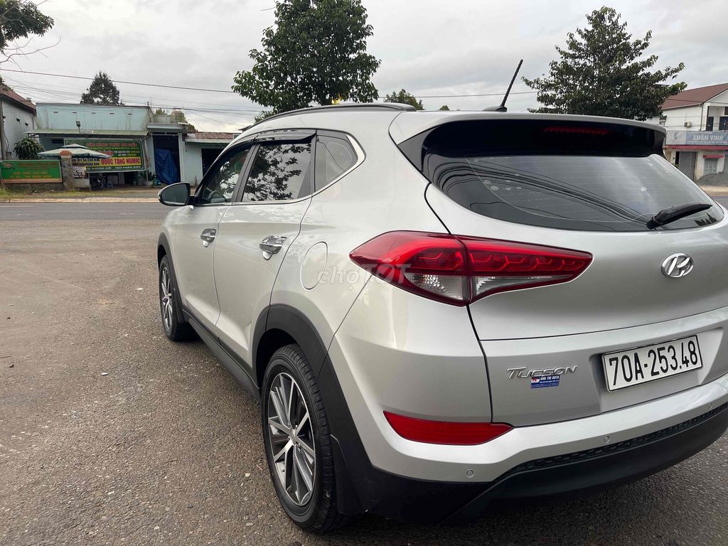 Hyundai Tucson 2016  nhập khẩu bản cao nhất Fun. Mua bán Ô tô tại Huyện Bảo Lâm Lâm Đồng được đăng bởi Van hình 5