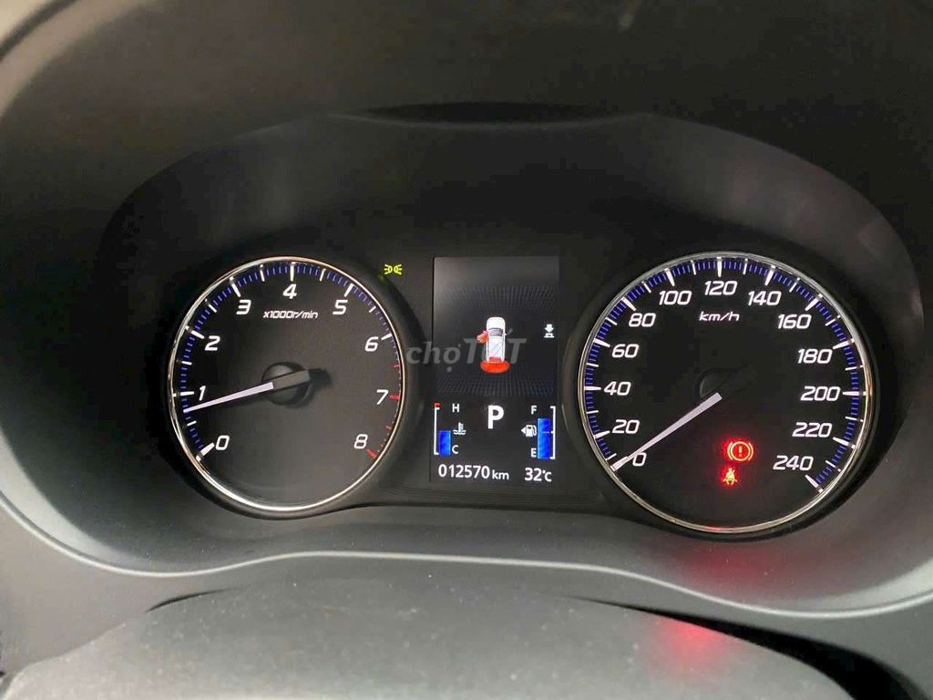 Mitsu Outlander 2022 2.0 CVT - 12000 km. Mua bán Ô tô tại Thành phố Thủ Đức Tp Hồ Chí Minh được đăng bởi VÕ NGỌC HOÀNG hình 5