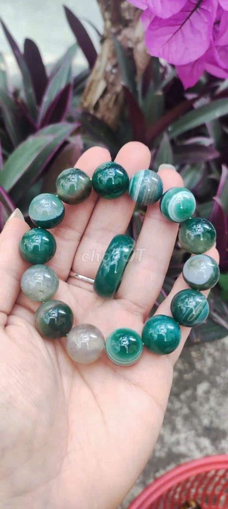 Vòng tay Nữ Đá tự nhiên Xanh lá. Mua bán Phụ kiện thời trang khác tại Thành phố Thủ Dầu Một Bình Dương được đăng bởi huỳnh thanh hằng hình 1