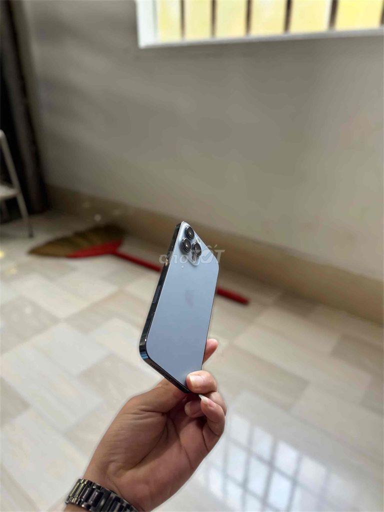 iPhone 13 Pro Max 128GB Xám Đã sử dụng. Mua bán Điện thoại tại Thị xã Bến Cát Bình Dương được đăng bởi Zương oto Bến cát hình 1