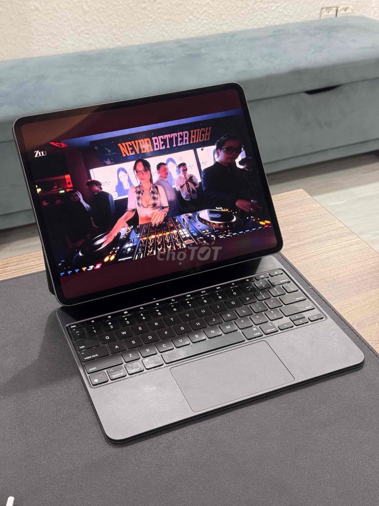 iPad Pro M4 13" 256GB Wifi Black 99%. Mua bán Máy tính bảng tại Quận Tân Bình Tp Hồ Chí Minh được đăng bởi Nghĩa Bảy Hiền hình 1