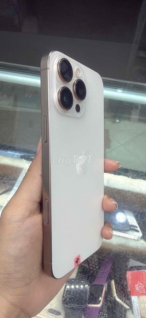Apple iPhone 16 Pro Max 256GB Mỹ Đã qua sử dụng. Mua bán Điện thoại tại Quận Long Biên Hà Nội được đăng bởi Tú Anh  hình 1