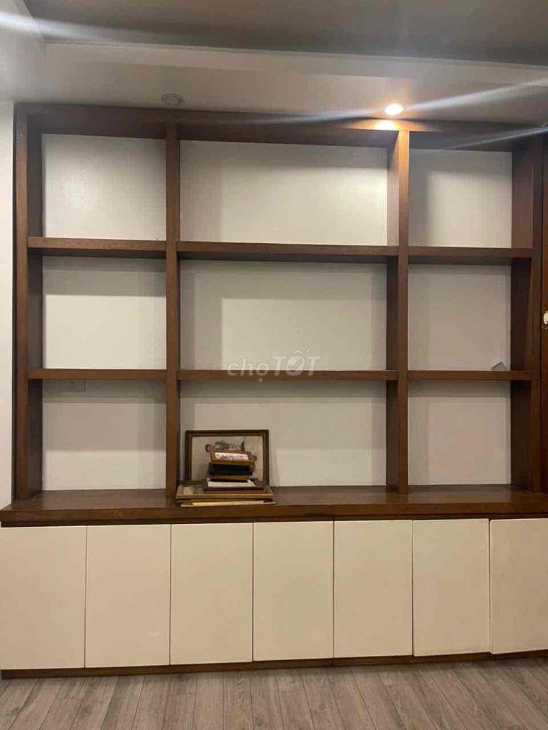 Giá sách kèm tủ Gỗ An Cường MDF Vân óc chó. Mua bán Tủ, kệ gia đình tại Quận Thanh Xuân Hà Nội được đăng bởi Thư Thư hình 1