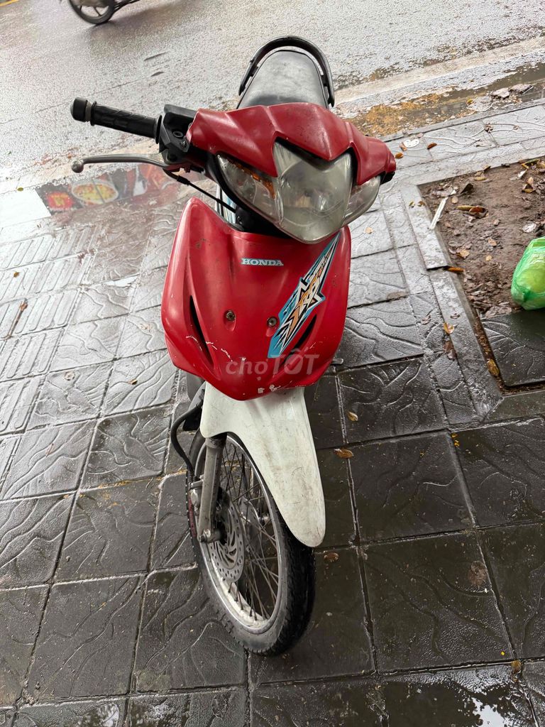 wave rsx cần bán ạ. Mua bán Xe máy tại Quận Hai Bà Trưng Hà Nội được đăng bởi Hưng Lee hình 2