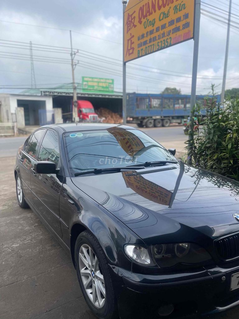 BMW 3 Series 2004 318i AT - 200000 km