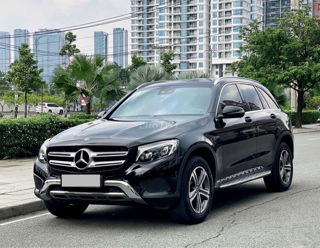 MERCEDES GLC250. Mua bán Ô tô tại Thành phố Thủ Đức Tp Hồ Chí Minh được đăng bởi Ms Hiệp  hình 2