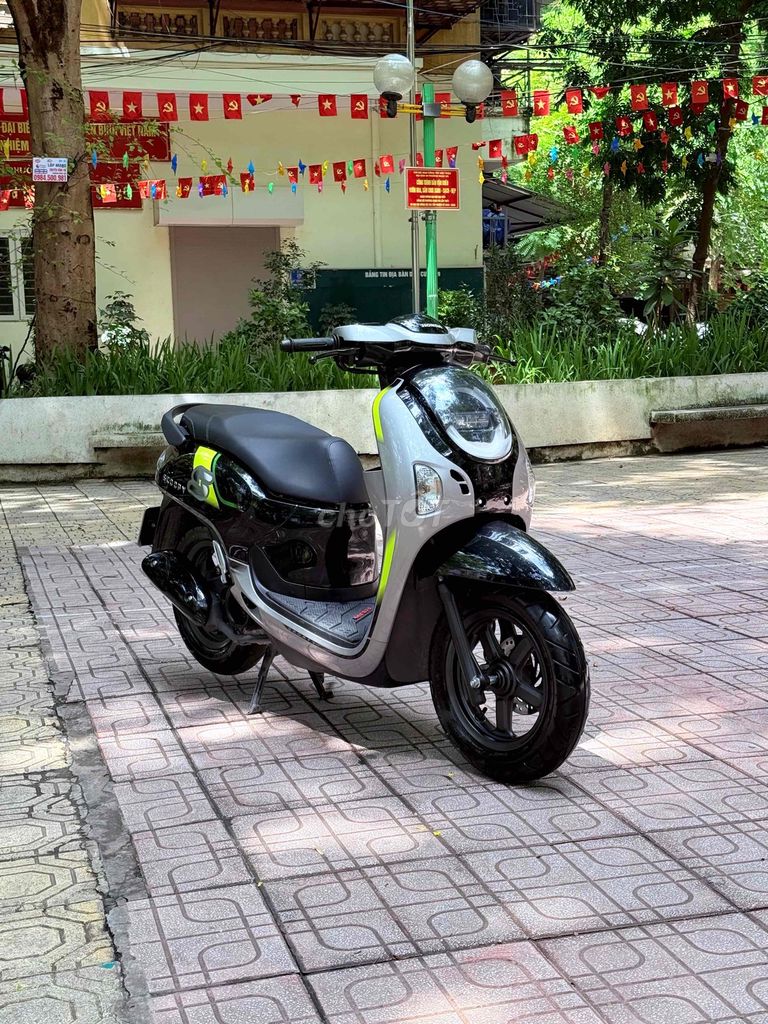 Honda Scoopy Smartkey 2026 в отличном состоянии Ханой