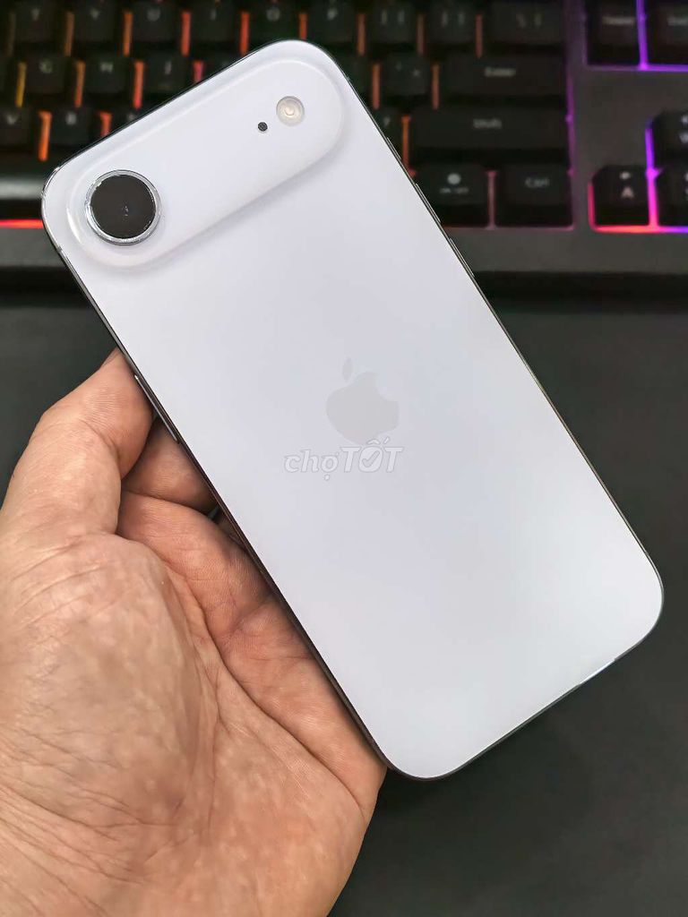 Apple iPhone Air 256GB Sky blue 99% sạc 23 lần. Mua bán Điện thoại tại Quận Ninh Kiều Cần Thơ được đăng bởi Nguyễn Toàn hình 1