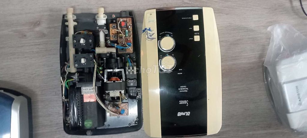 Máy nước nóng trực tiếp gián tiếp bơm trợ lực. Mua bán Thiết bị vệ sinh, nhà tắm tại Thành phố Buôn Ma Thuột Đắk Lắk được đăng bởi Huynh nghia hình 1